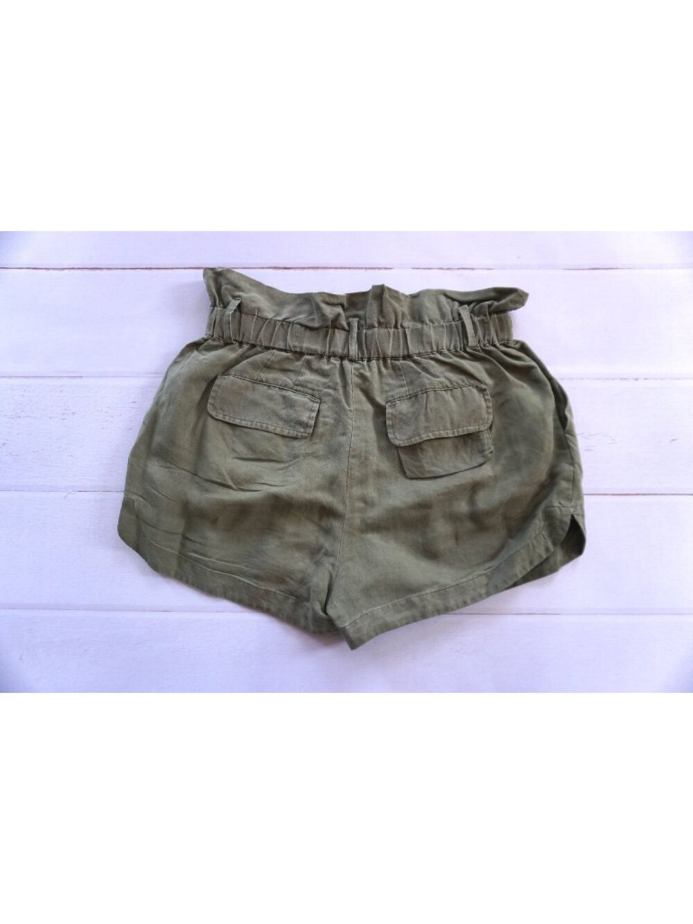 Frame Denim Paperbag High Rise Shorts Army Green - Size XS - Picture 4 of 8